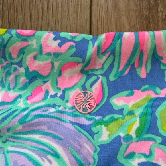 Lilly Pulitzer Luxletic Weekender High Rise Legging In Full Bloom - Small - Picture 4 of 5